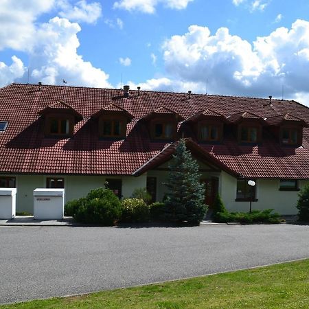 Vacov Apartman Benesovka מראה חיצוני תמונה