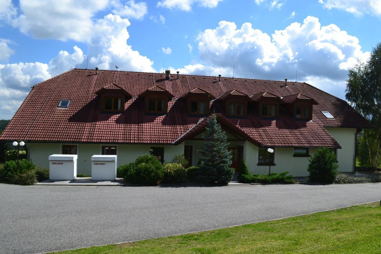 Vacov Apartman Benesovka מראה חיצוני תמונה